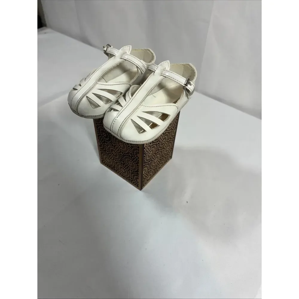 Vintage Leather Baby Sandals - Sz 1. Arnold baby Shoe Company